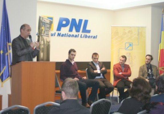 Lansări de cărţi, sub amprenta tinerilor liberali